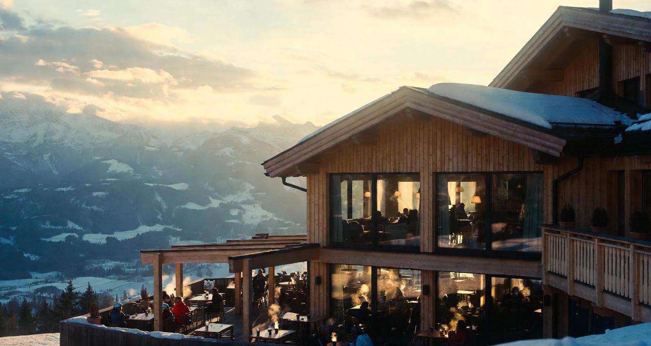 Apres ski hotel